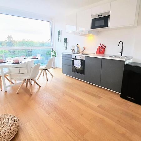 Rooftop Terrace, Free Garage Parking And Pool! Wien Eksteriør billede
