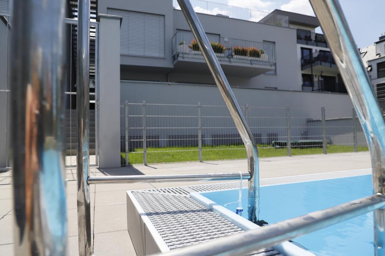 Rooftop Terrace, Free Garage Parking And Pool! Wien Eksteriør billede