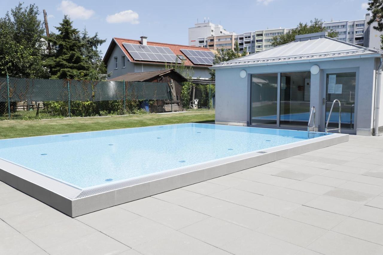Rooftop Terrace, Free Garage Parking And Pool! Wien Eksteriør billede